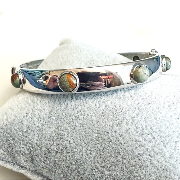 Jay King Turquoise Sterling Silver Hinged Bangle Bracelet - Picture 2 of 13